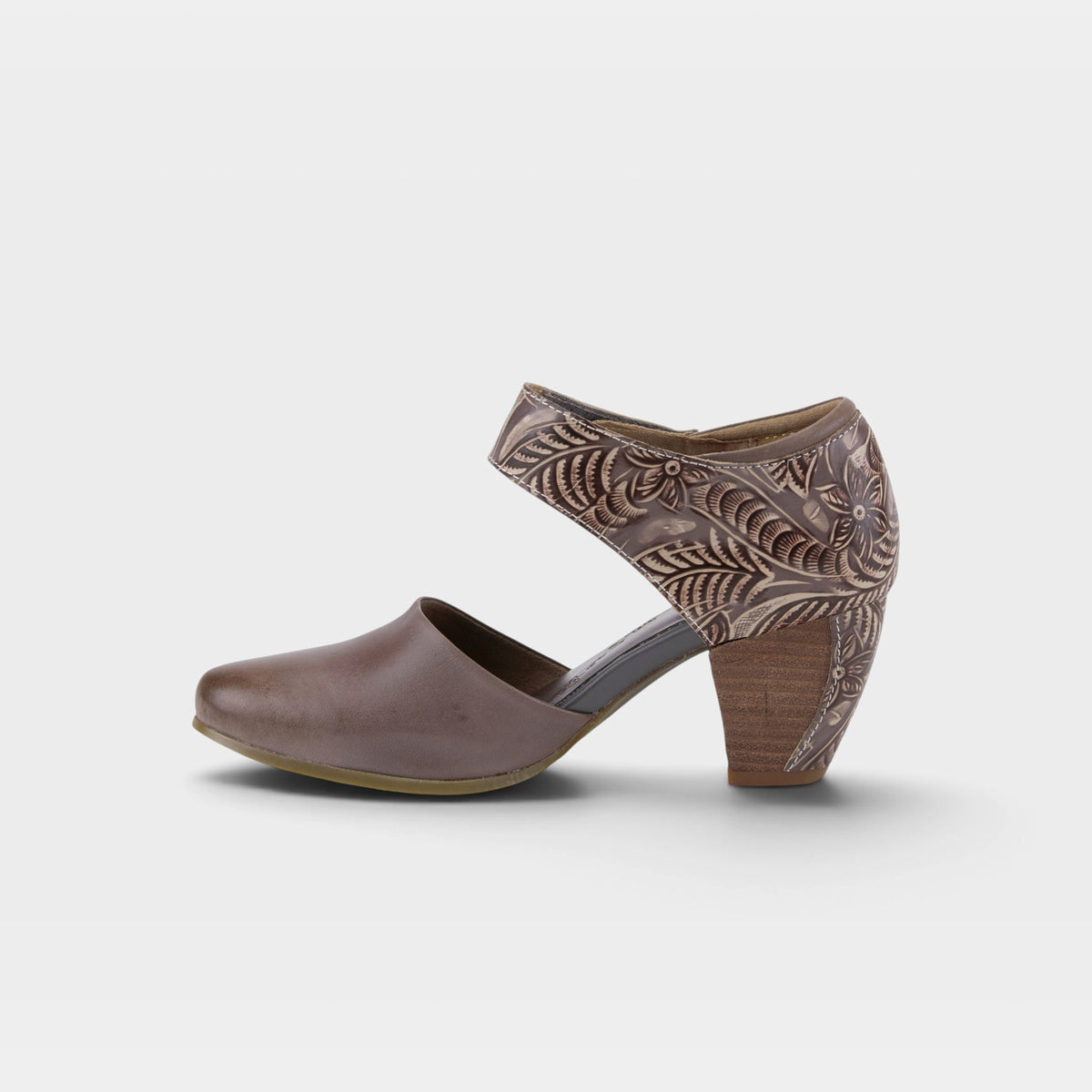 L'Artiste Toolie shoes in Grey, side view