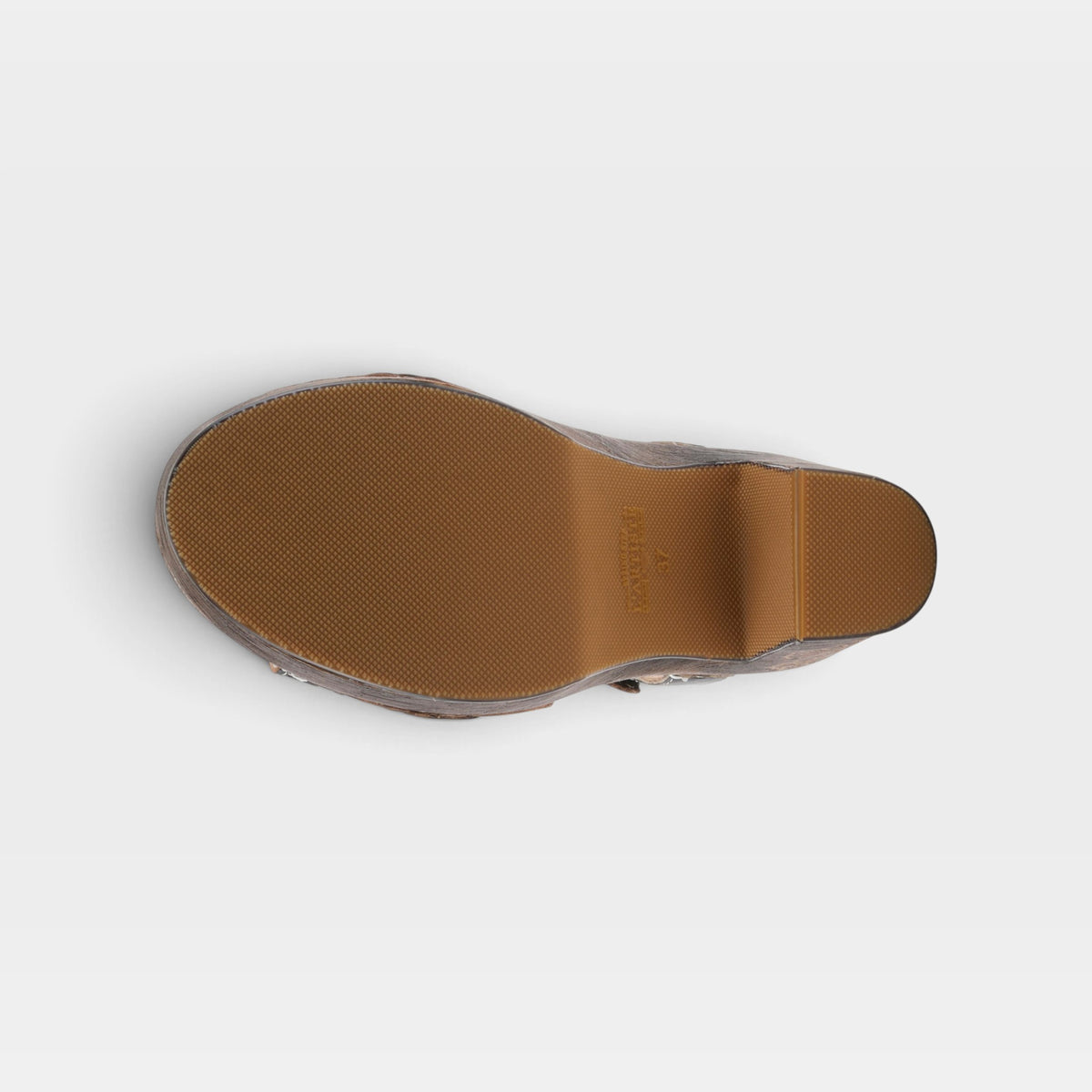 L'ARTISTE UPPERBUCK SANDALS-18