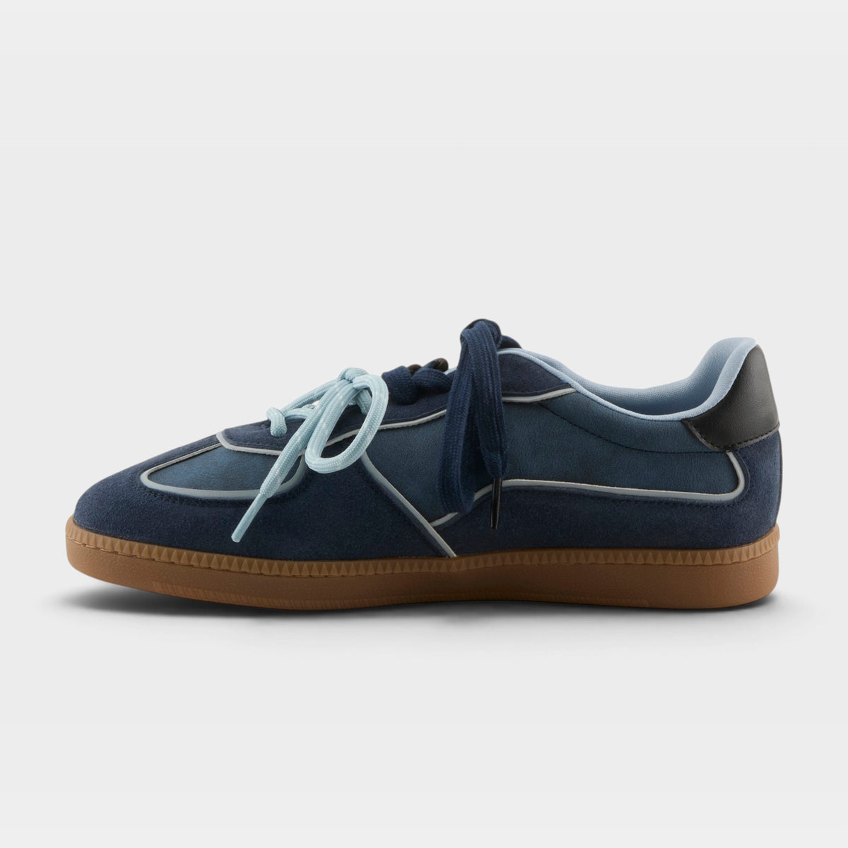 Patrizia Vesara Blue Sneaker