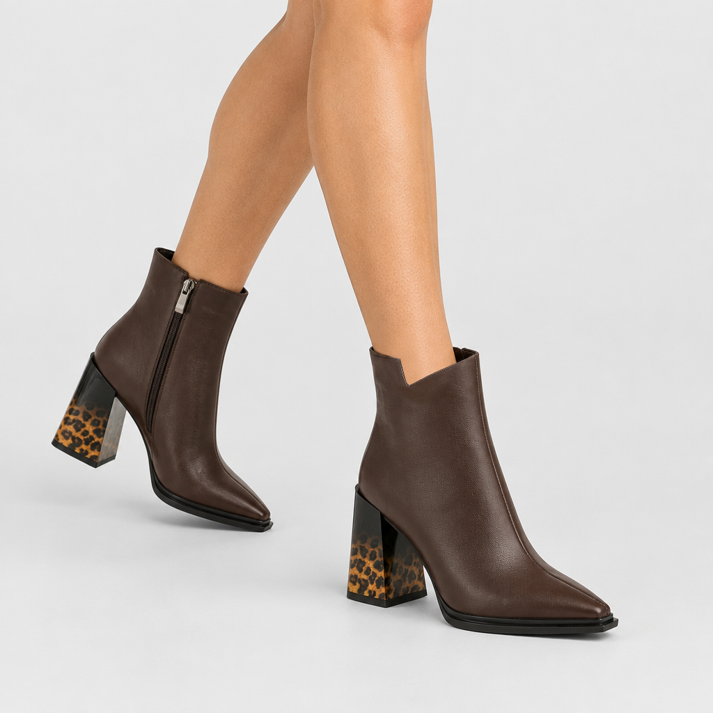 Azura Wanderer Dark Brown Boot - on-foot view