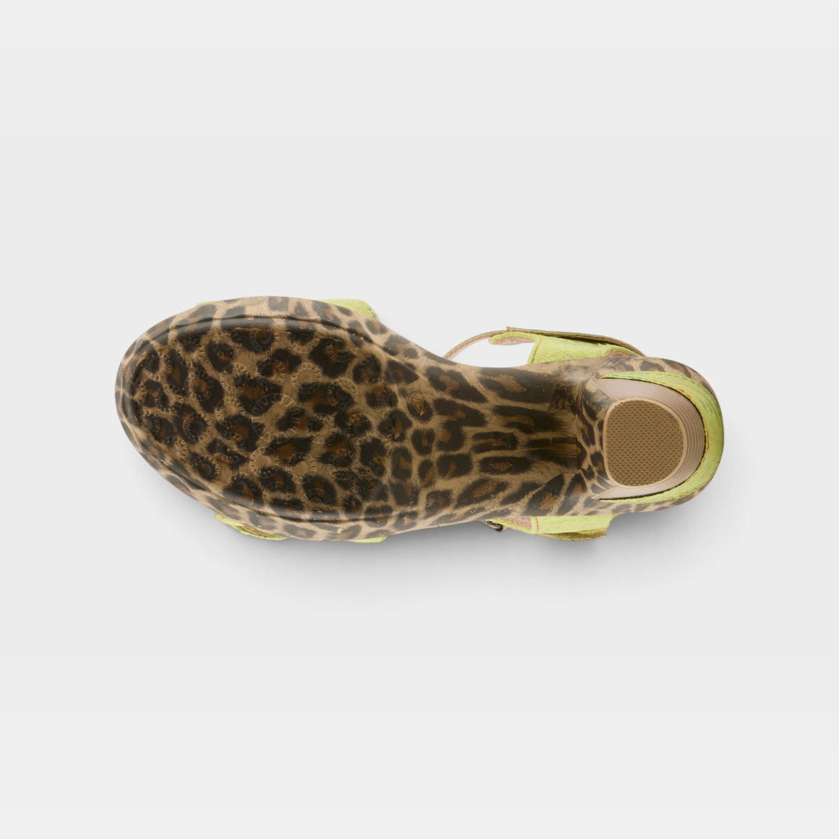 L'Artiste Wildcat sandals in Lime Green Multi, outsole view