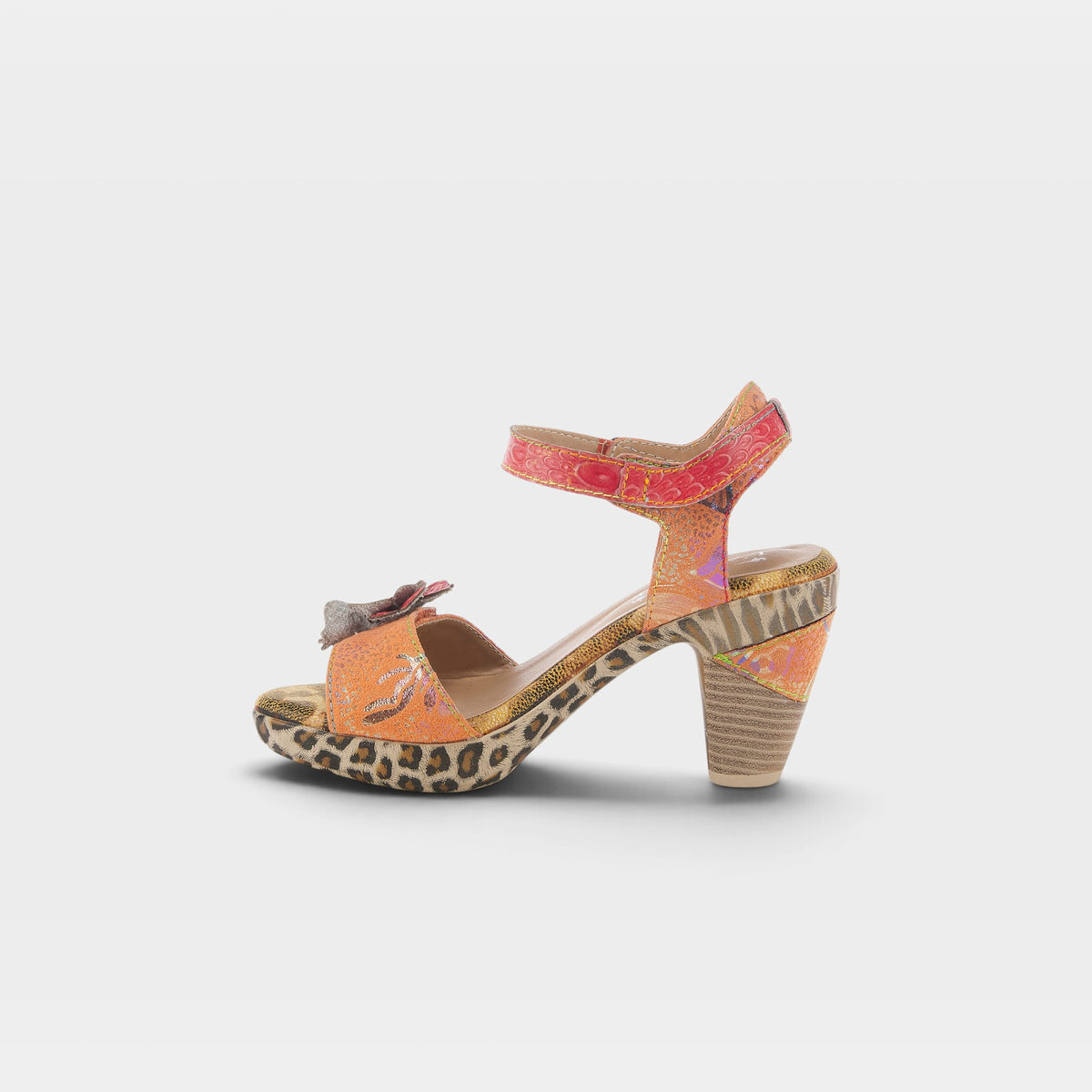 L'Artiste Wildcat sandals in Peach Multi, side view