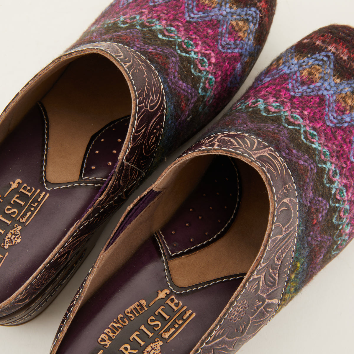 L'Artiste L'ARTISTE ZIGINO CLOGS shoe in purple multi with handcrafted leather design