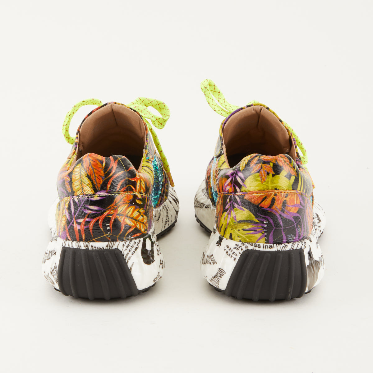 L'Artiste L'ARTISTE ZINGY SNEAKER shoe in yellow multi with handcrafted leather design