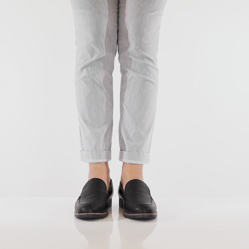 PATRIZIA MADO LOAFER-2