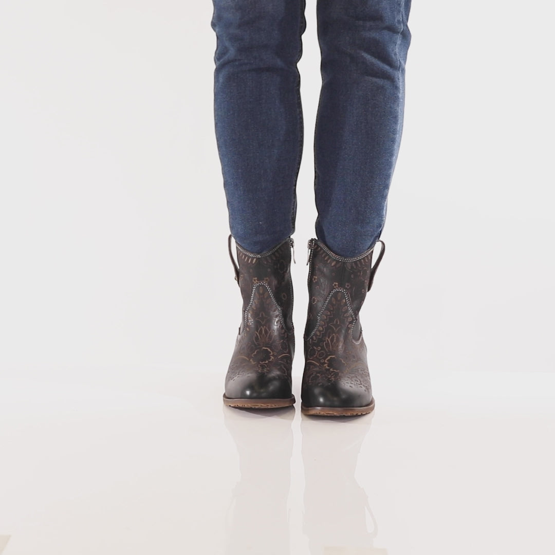 L`ARTISTE GALOP BOOT-33