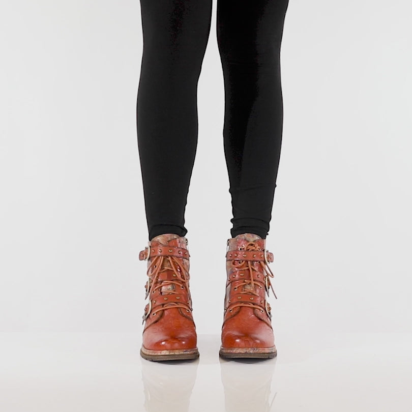 L'ARTISTE MOONLIT BOOTS-7