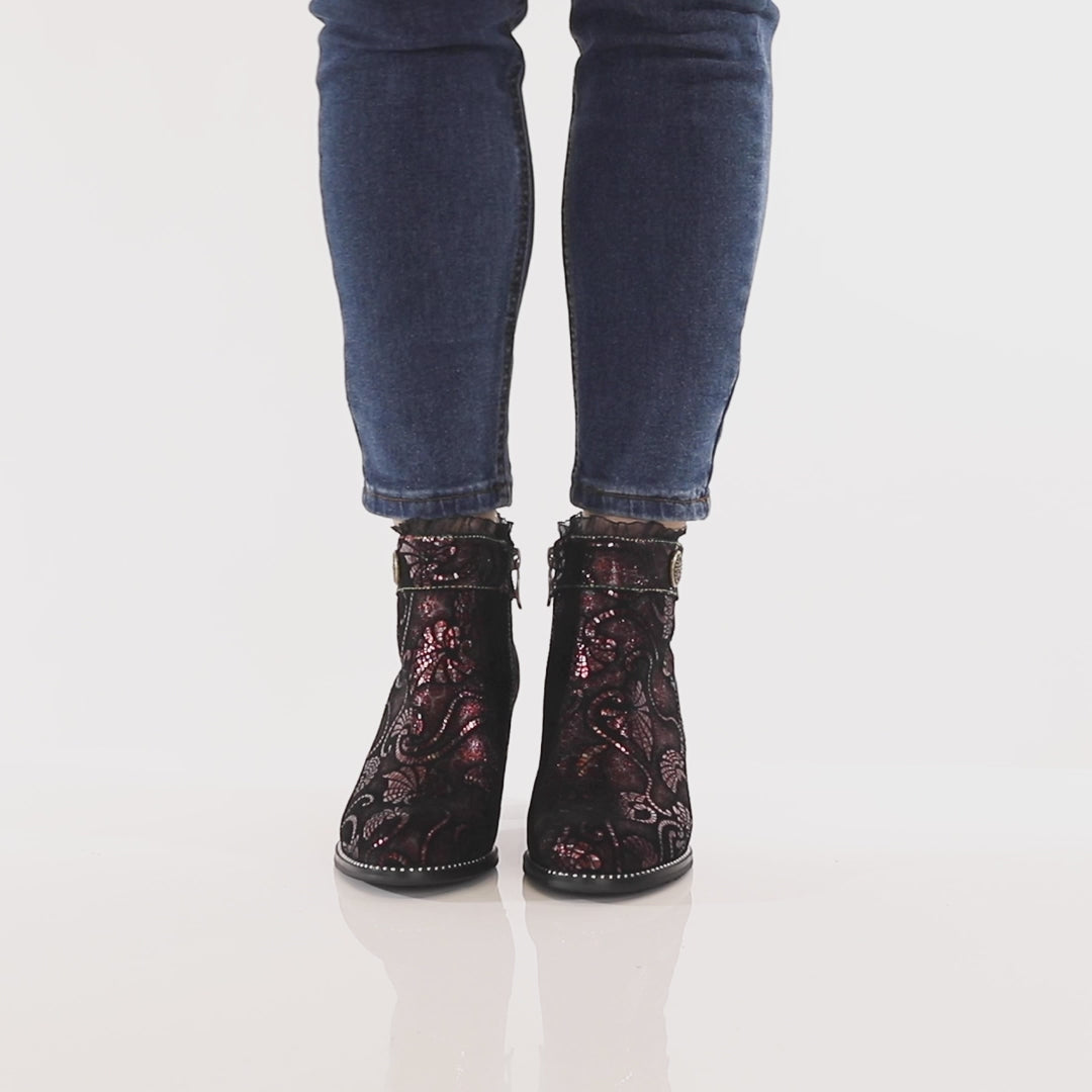 L'ARTISTE DESSA BOOTIE-20