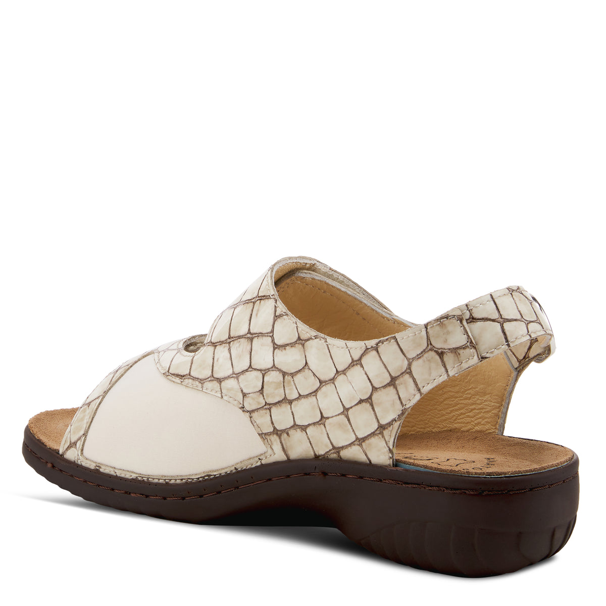 Flexus FLEXUS AKSAMALA SLINGBACK SANDAL sandal in beige patent with flexible sole