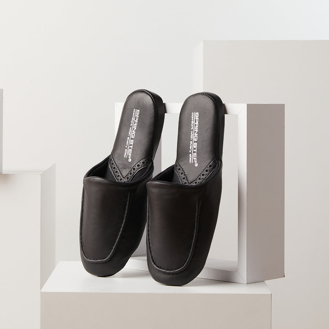 Spring Step Spring Step Men NIGEL Slippers shoe in black with comfortable everyday design