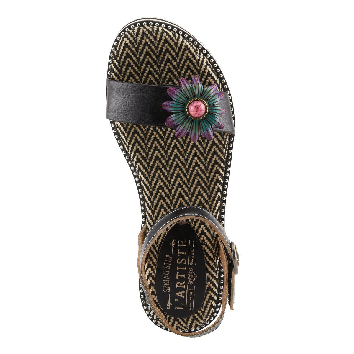 L'Artiste L'ARTISTE TILTON SANDALS sandal in black with handcrafted leather design