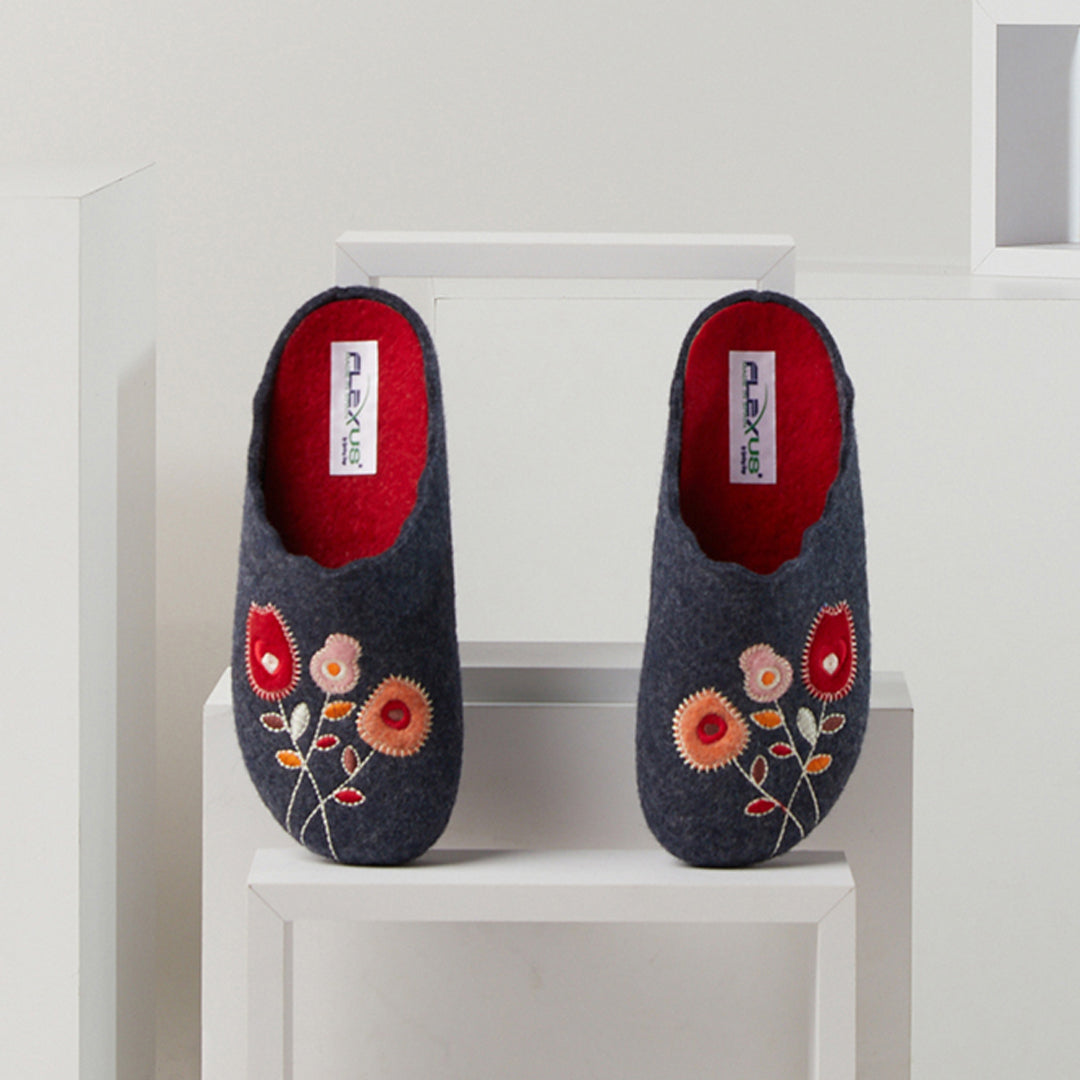 Flexus FLEXUS WILDFLOWER SLIPPER comfort shoe in navy with flexible sole